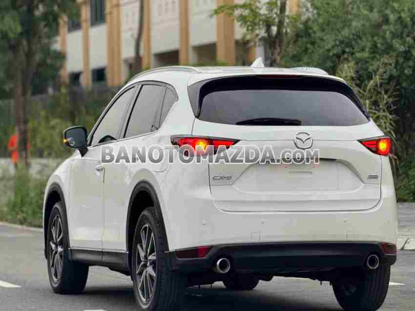 Cần bán gấp Mazda CX5 2.0 AT năm 2019 giá cực tốt