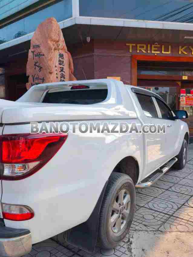 Cần bán xe Mazda BT50 2.2L 4x4 MT màu Trắng 2018