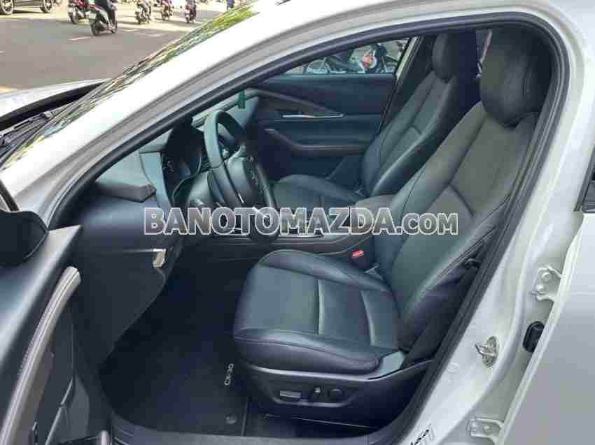 Cần bán gấp xe Mazda CX 30 Luxury 2.0 AT năm 2024, màu Trắng, Số tự động