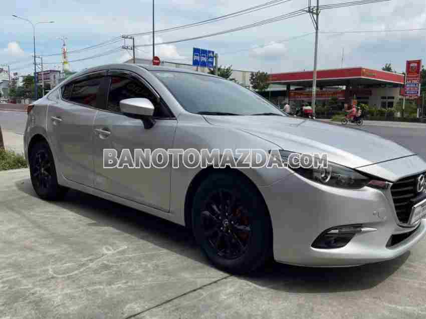 Cần bán xe Mazda 3 1.5 AT 2018 Số tự động màu Bạc