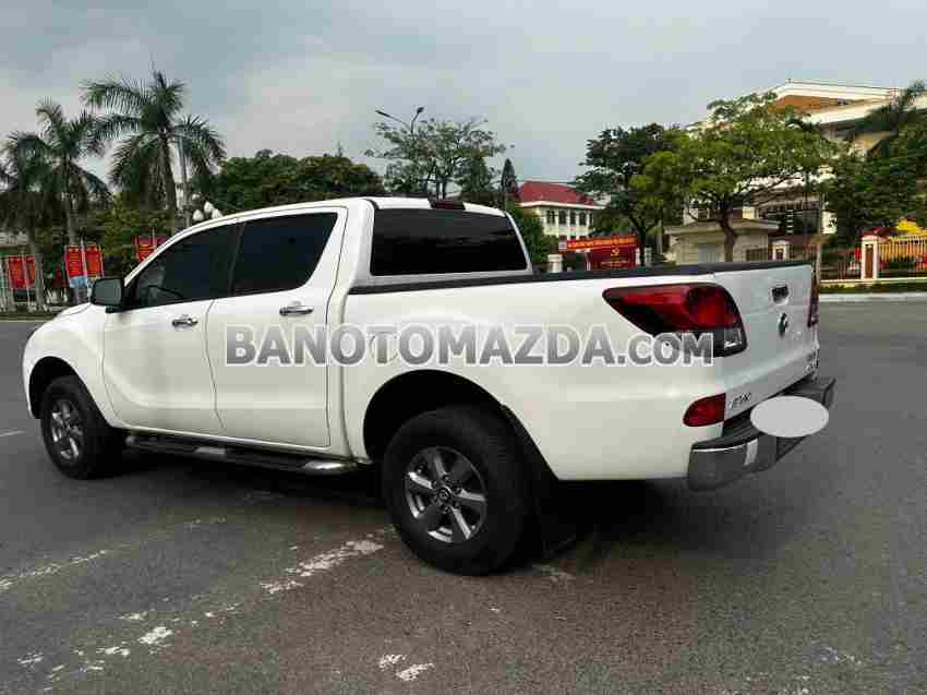 Cần bán xe Mazda BT50 2.2L 4x4 MT 2018 Số tay màu Trắng