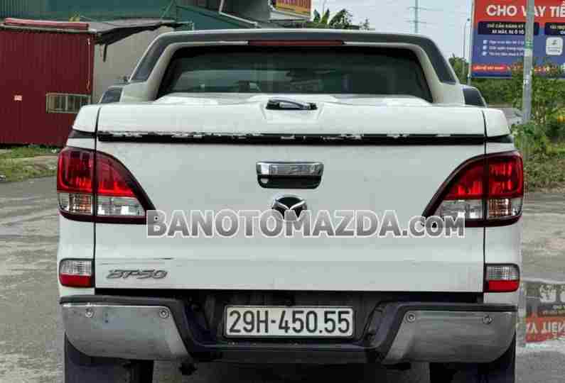 Cần bán xe Mazda BT50 2.2L 4x2 AT màu Trắng 2017