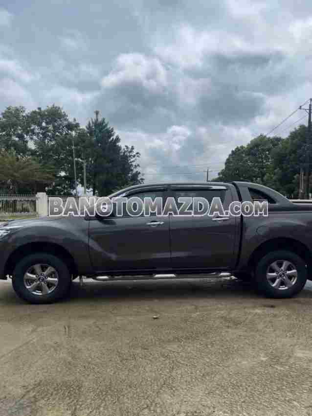 Cần bán xe Mazda BT50 2.2L 4x4 MT 2015 Số tay màu Nâu