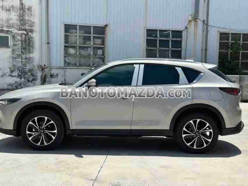 Bán Mazda CX5 Luxury 2.0 AT đời 2025 - màu Vàng Bán Mazda CX5 Luxury 2.0 AT đời 2025 - màu Vàng