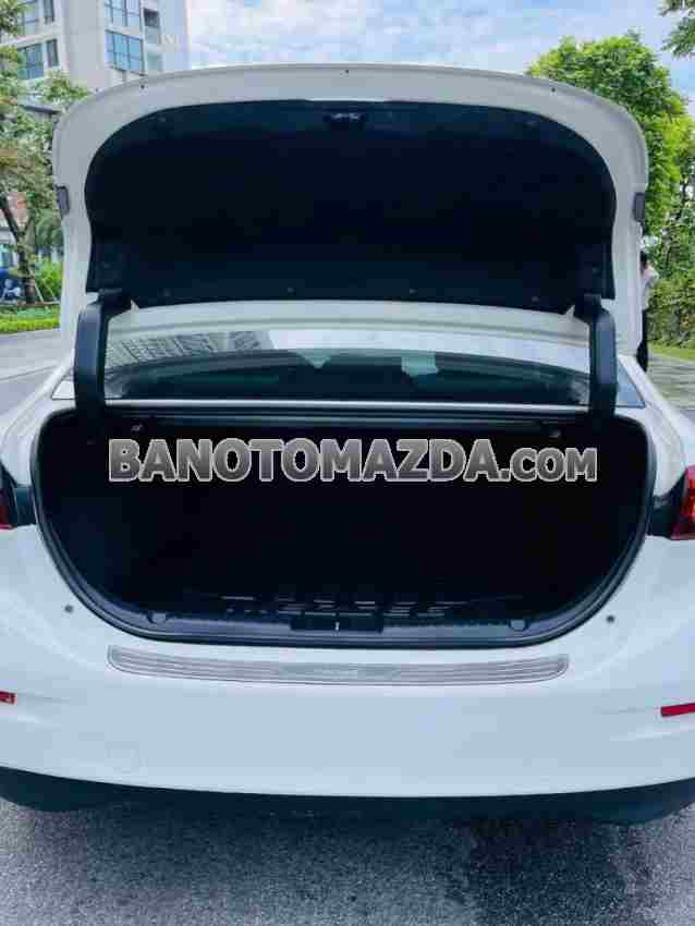 Cần bán xe Mazda 3 1.5L Luxury màu Trắng 2019