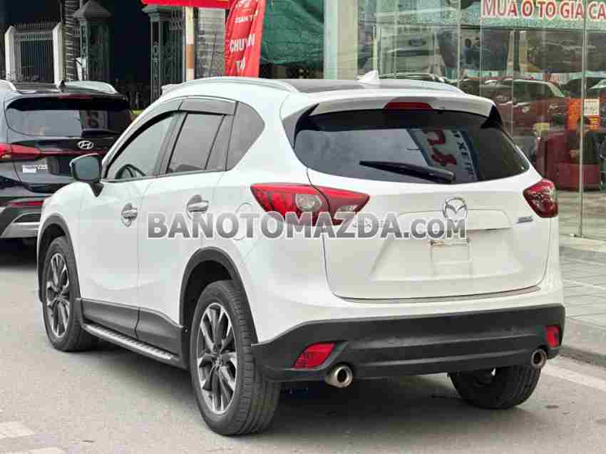 Cần bán gấp xe Mazda CX5 2.0 AT 2017 màu Trắng