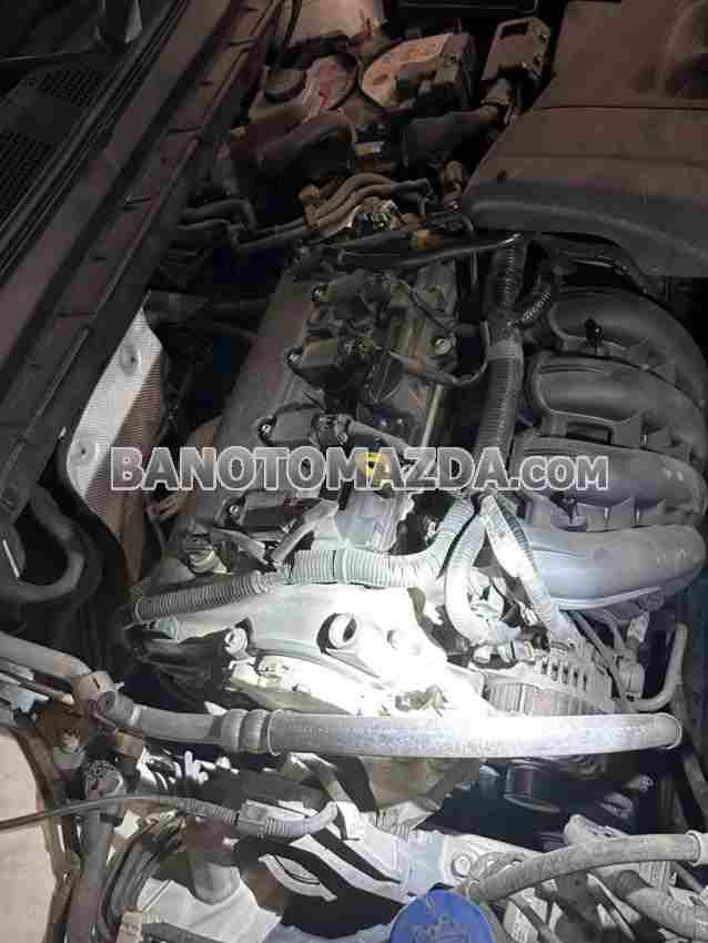 Cần bán gấp xe Mazda CX5 Premium 2.0 AT 2021 màu Trắng