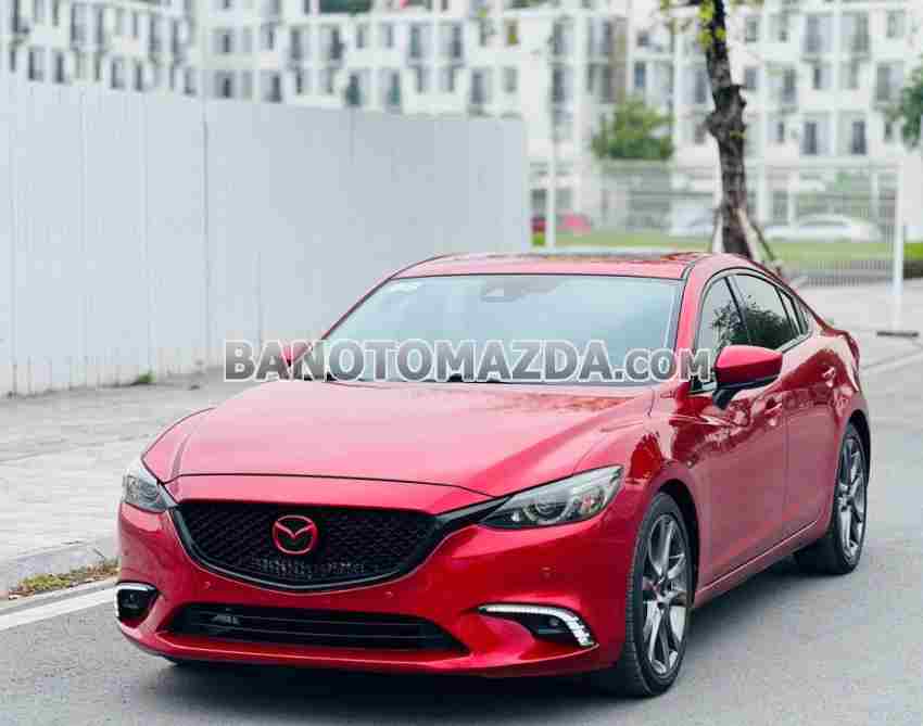 Bán Mazda 6 Premium 2.0 AT đời 2019 xe đẹp - giá tốt