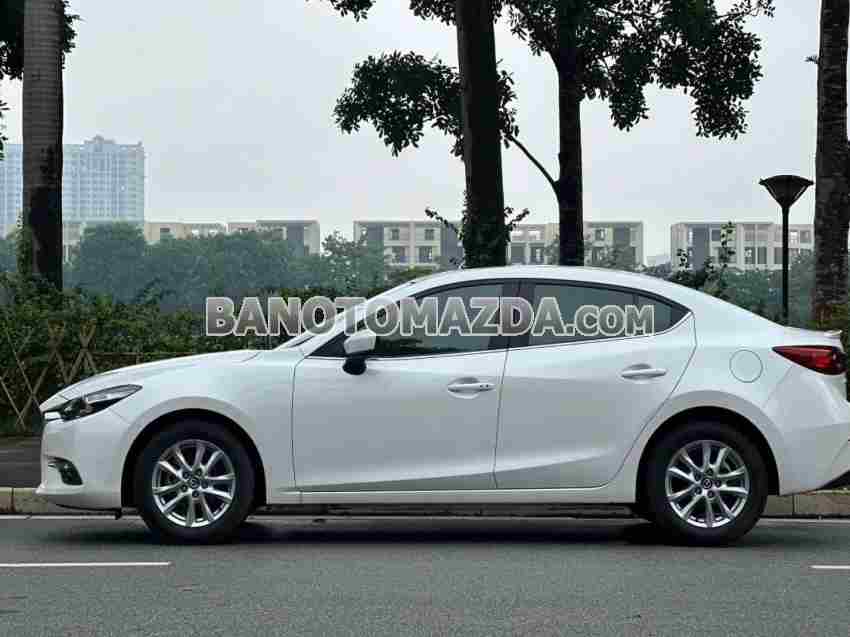 Mazda 3 1.5 AT năm 2017 cần bán