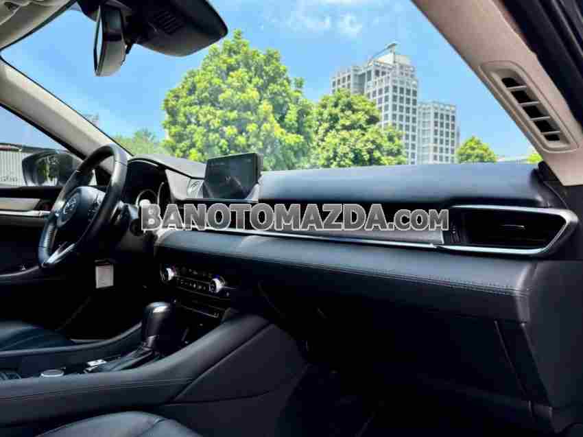 Bán xe Mazda 6 Premium 2.0 AT sx 2022 - giá rẻ