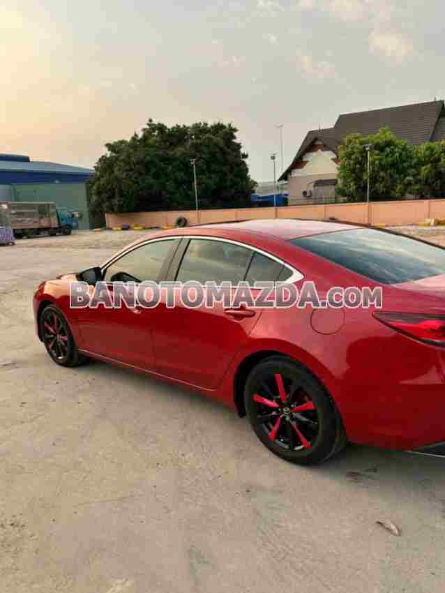 Cần bán Mazda 6 2.0 AT 2015 - Số tự động