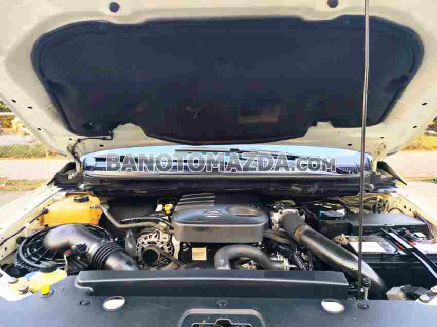 Cần bán xe Mazda BT50 2.2L 4x2 AT 2017 Số tự động màu Trắng