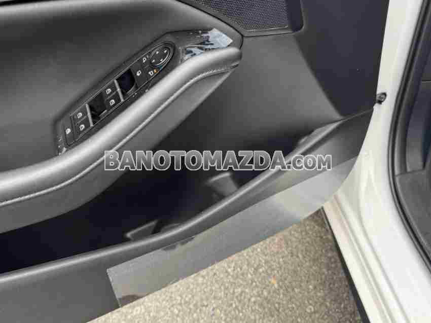 Cần bán gấp Mazda 3 1.5L Luxury 2024 - Xe đẹp - Giá tốt
