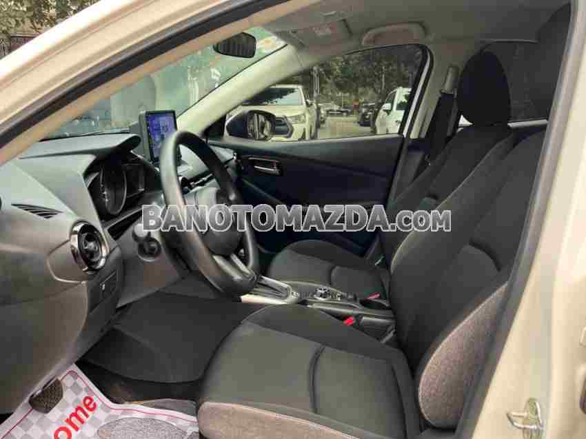 Cần bán gấp xe Mazda 2 1.5 AT 2025 màu Trắng