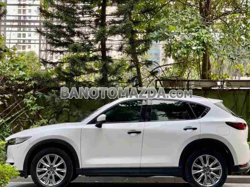 Cần bán gấp Mazda CX5 Premium 2.0 AT năm 2022 giá cực tốt