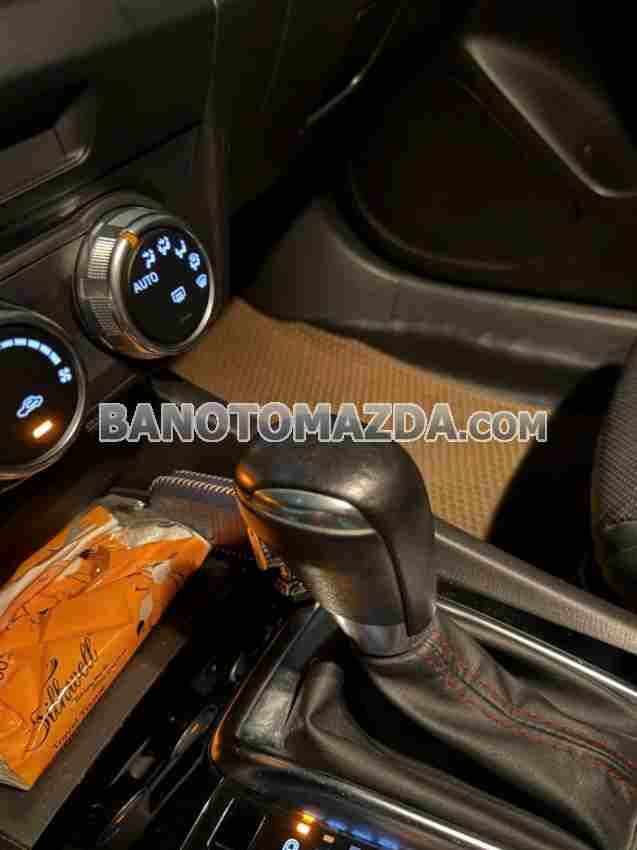 Mazda 3 1.5 AT 2015, xe đẹp, hết ý