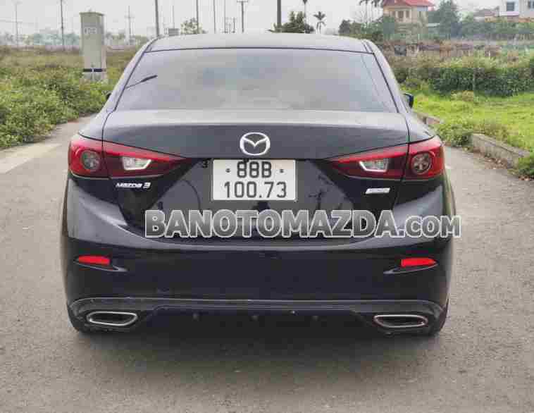 Cần bán gấp Mazda 3 1.5 AT đời 2017, màu Đen