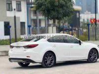 Cần bán gấp Mazda 6 Premium 2.0 AT 2017 - Xe đẹp - Giá tốt