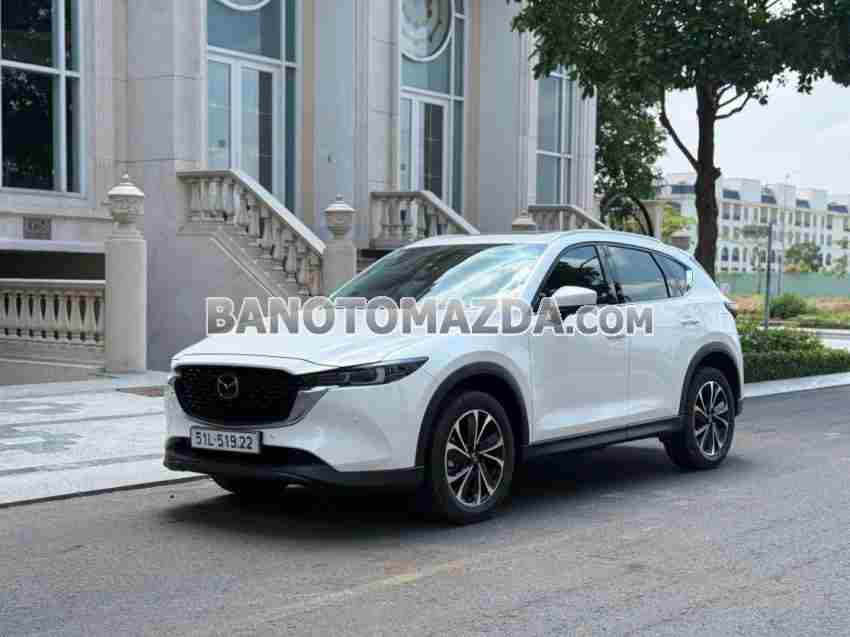 Cần bán gấp Mazda CX5 Premium 2.0 AT năm 2024 giá cực tốt