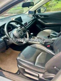 Cần bán Mazda 3 1.5 AT Máy xăng 2015 màu Trắng