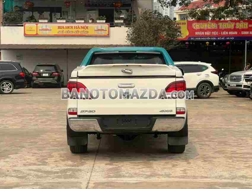 Mazda BT50 2.2L 4x4 MT 2016 Số tay cực đẹp!