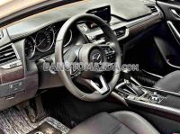 Cần bán xe Mazda 6 Deluxe 2.0 AT 2017 Số tự động màu Trắng