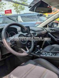 Mazda 6 Premium 2.0 AT 2020, xe đẹp, hết ý