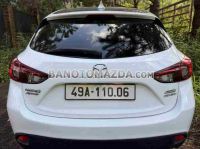 Cần bán gấp xe Mazda 3 1.5 AT 2016 màu Trắng