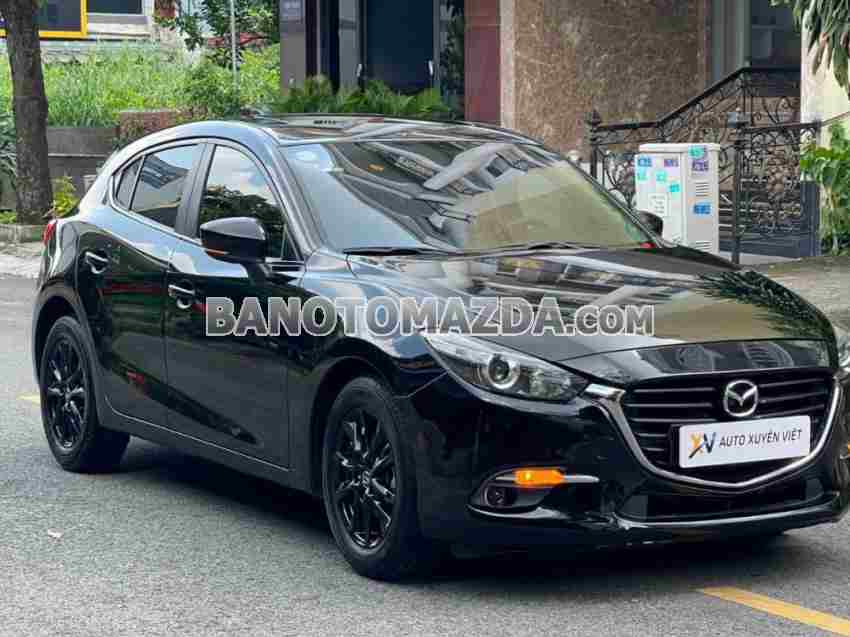 Cần bán gấp Mazda 3 1.5 AT 2018 - Xe đẹp - Giá tốt